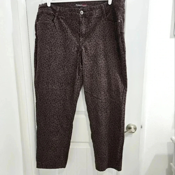 Style & Co Denim Brown & Black Leopard Print Jeans - Plus Size 22 - Picture 1 of 6